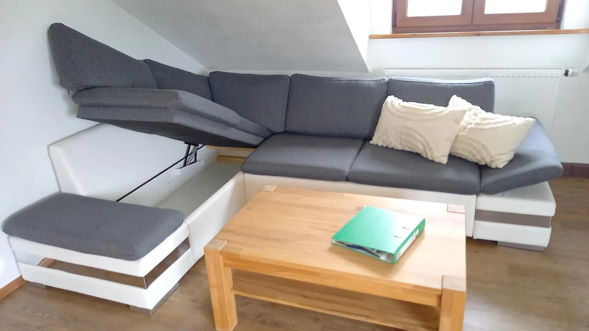 Lejlighed Grosszuegige Ferienwohnung Mit Rundum-Blick Hinterschmiding