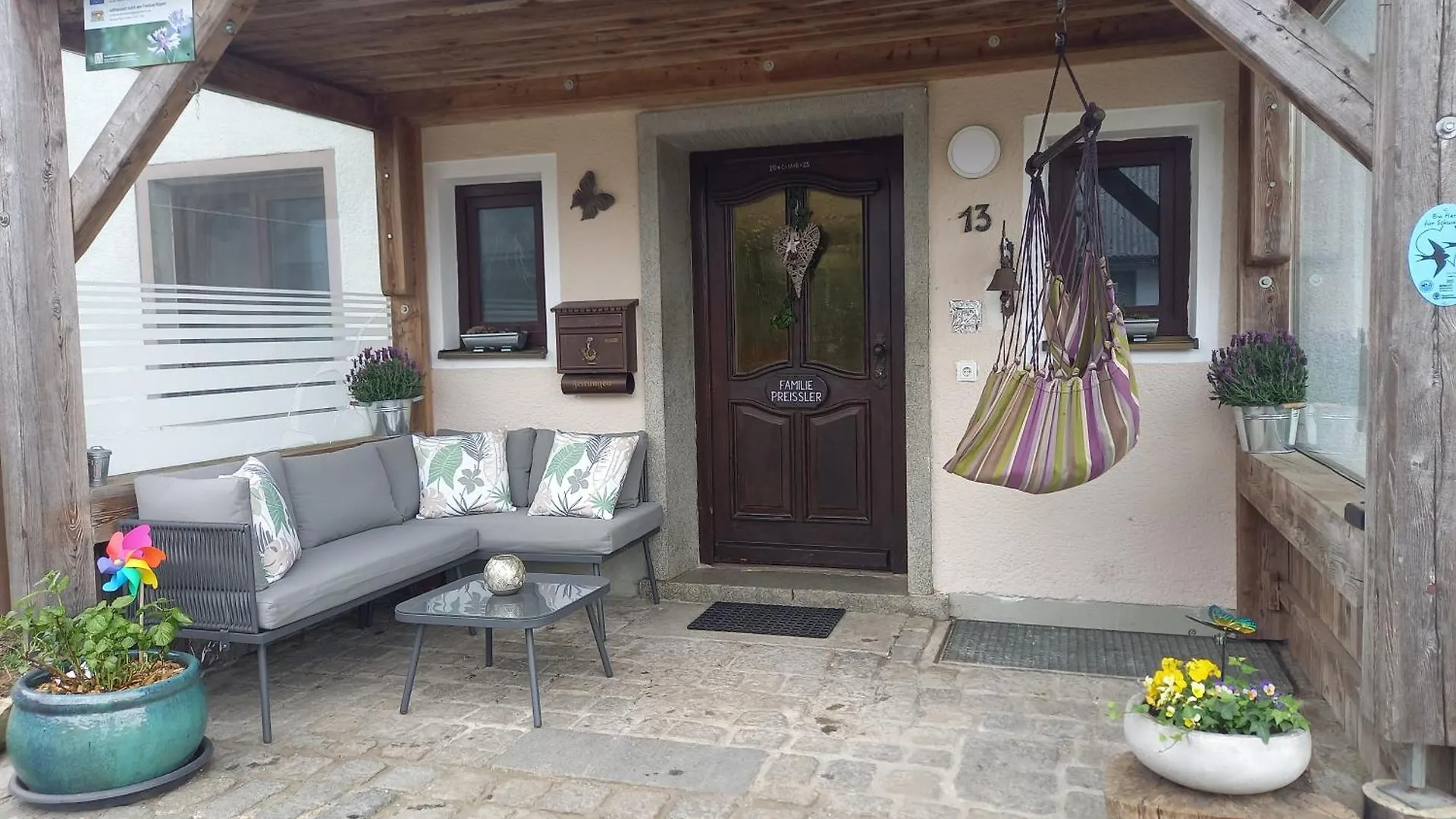 Lejlighed Grosszuegige Ferienwohnung Mit Rundum-Blick Hinterschmiding